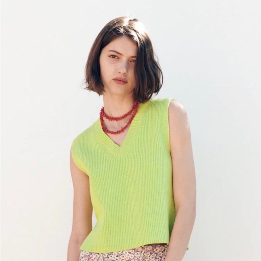 Zara brand new knit green vest